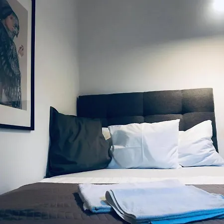Galeria Panzio Guest house *
